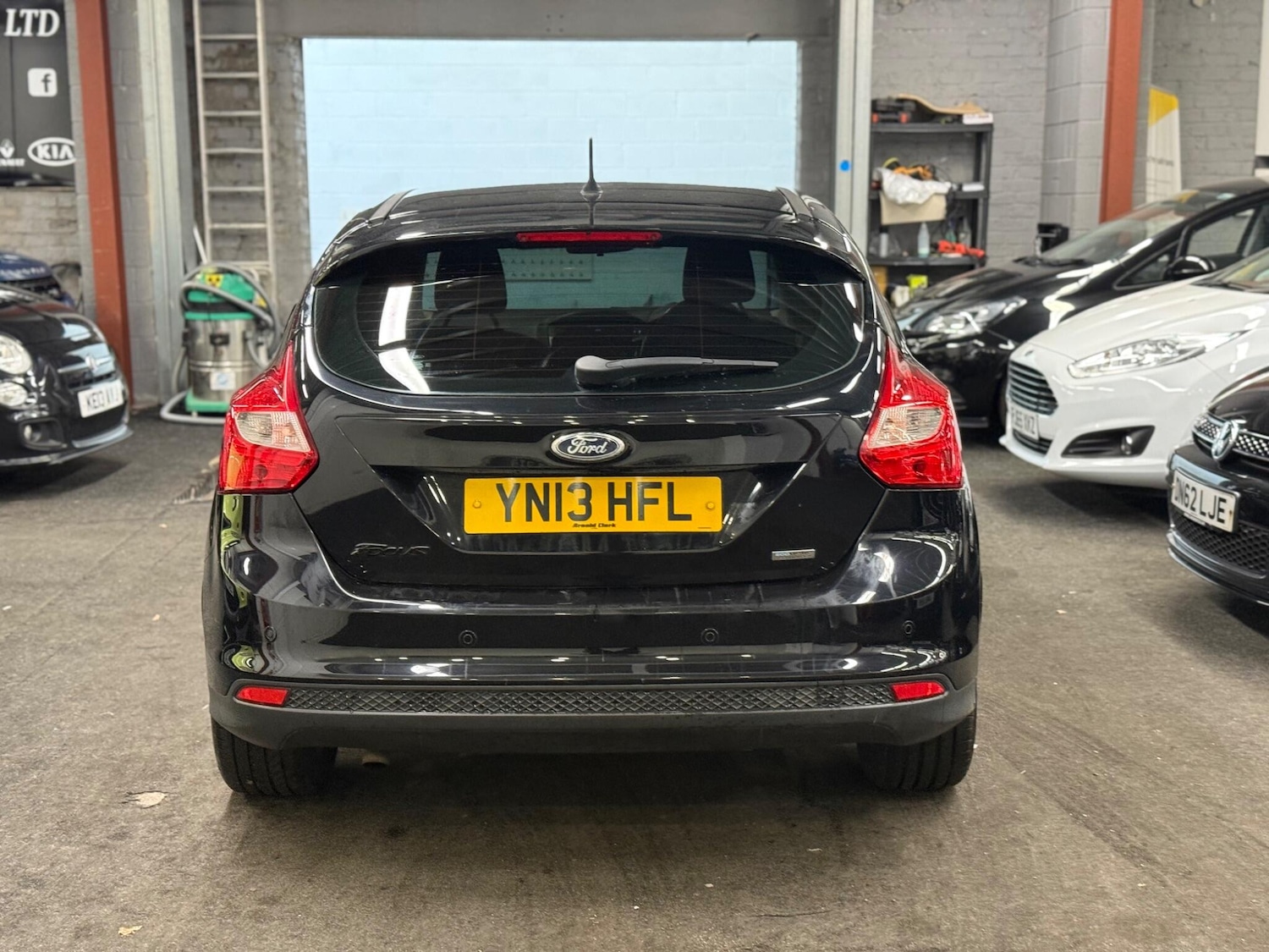 Used Ford Focus 2013 for sale - 76440826: Photo 5