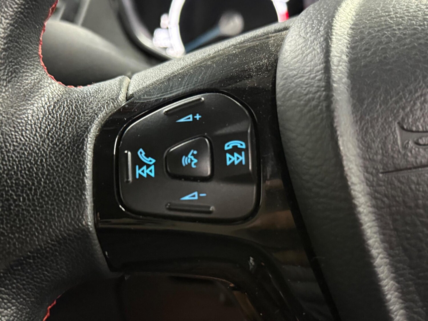 Used Ford Fiesta for sale - 78115582: Photo 11