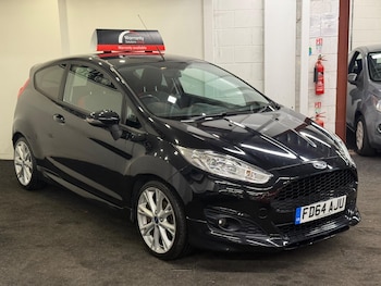 Used Ford Fiesta 2014 for sale - 76238561: Photo