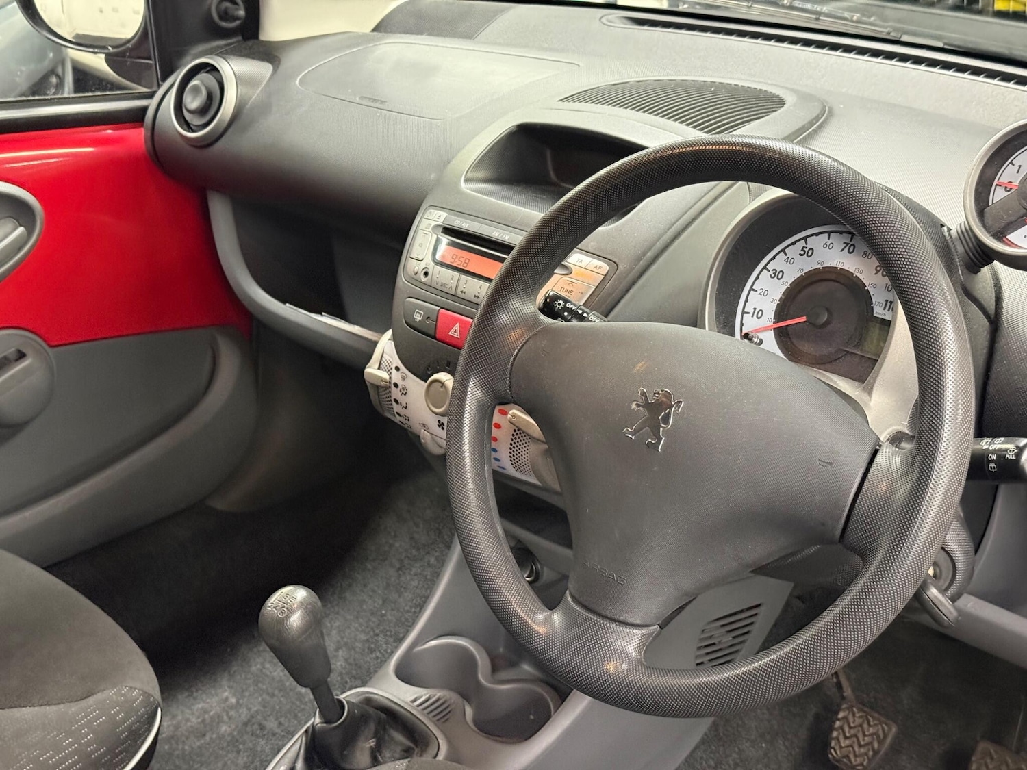 Used Peugeot 107 2009 for sale - 77525085: Photo 10