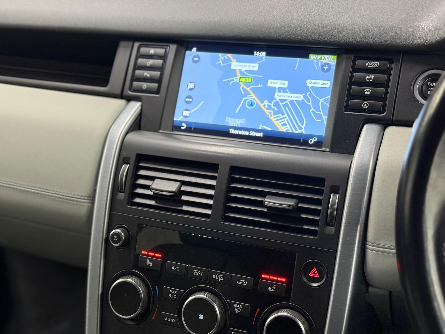 Used Land Rover Discovery Sport for sale - 76824004: Photo 11