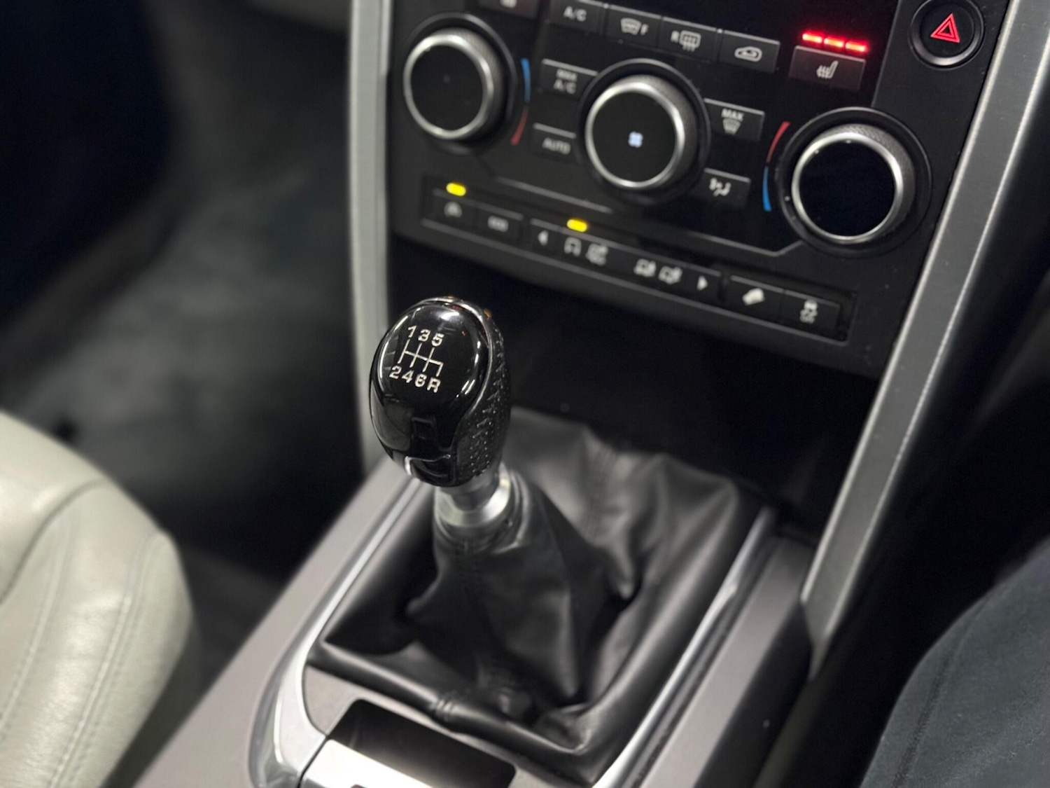 Used Land Rover Discovery Sport for sale - 76824004: Photo 12