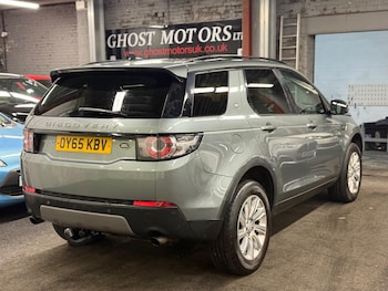 Used Land Rover Discovery Sport 2015 for sale - 76824004: Photo