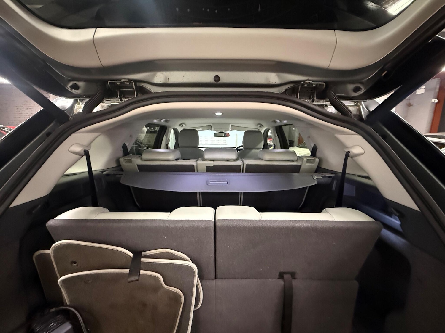 Used Land Rover Discovery Sport for sale - 76824004: Photo 7