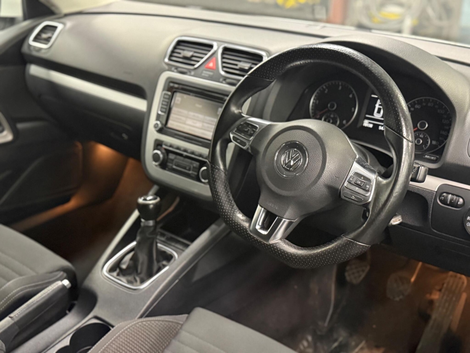 Used Volkswagen Scirocco 2010 for sale - 76886549: Photo 10