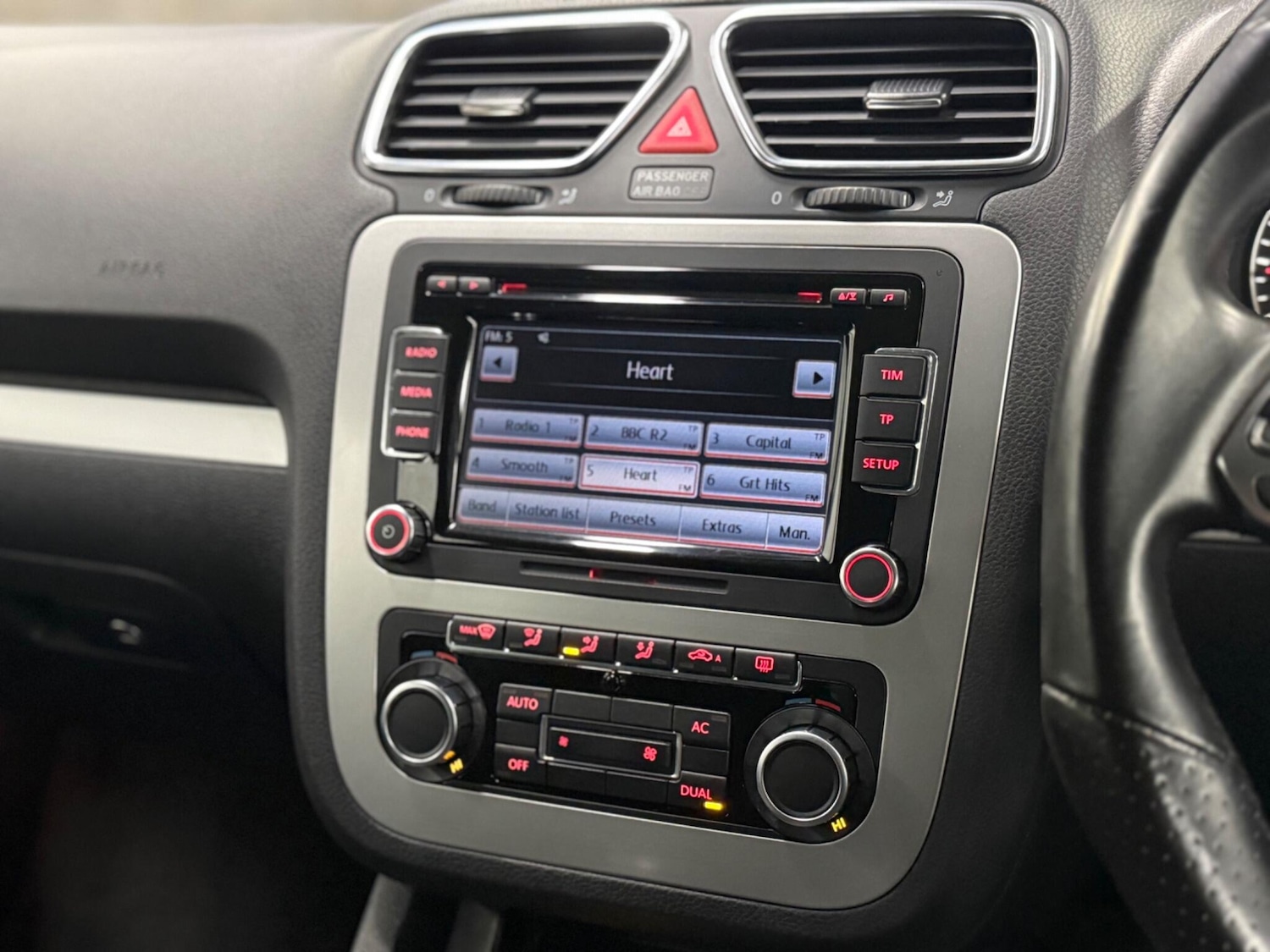 Used Volkswagen Scirocco 2010 for sale - 76886549: Photo 11