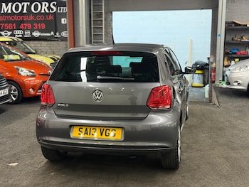 Used Volkswagen Polo 2013 for sale - 77657949: Photo