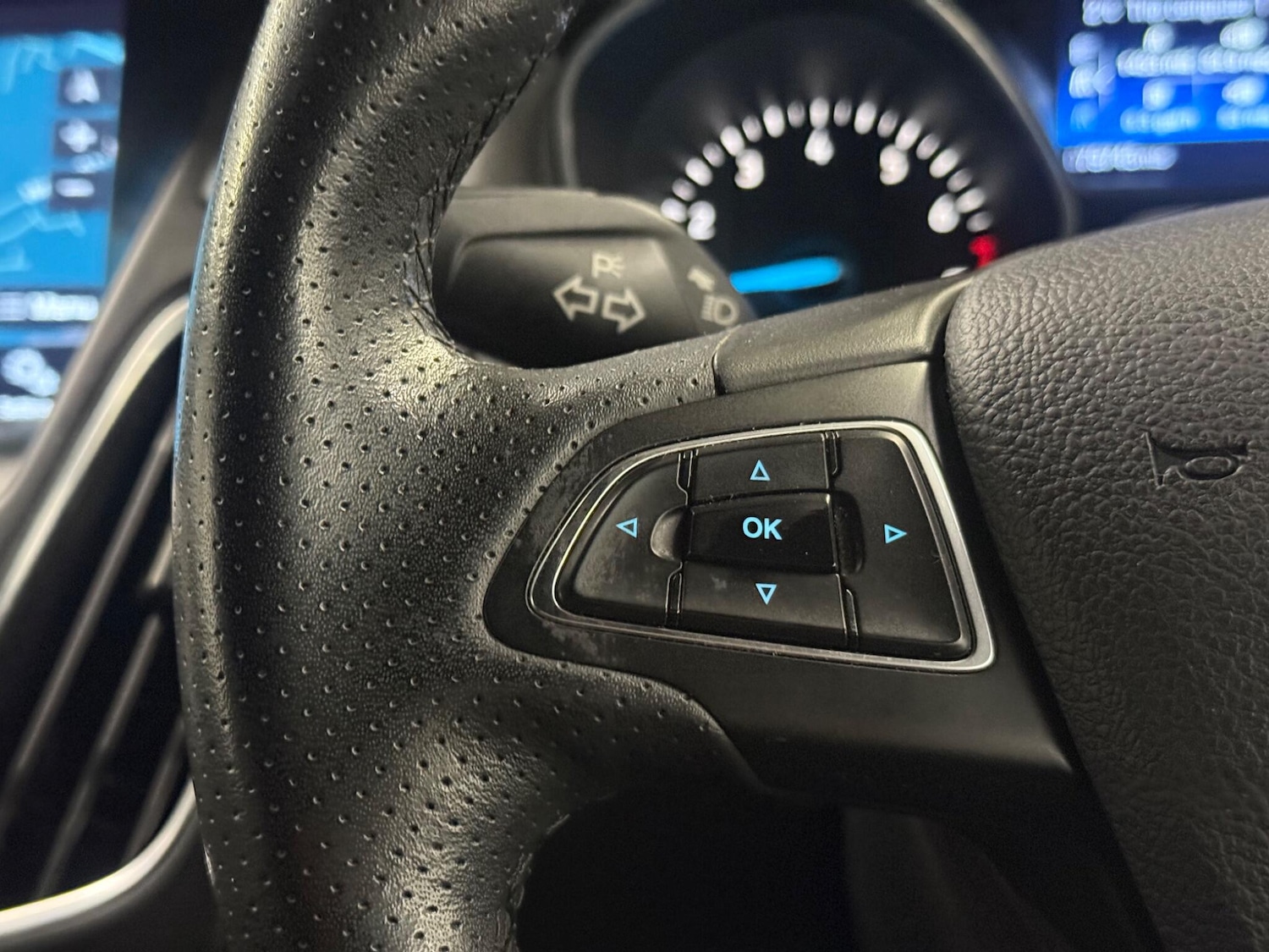 Used Ford Focus 2017 for sale - 77550128: Photo 12