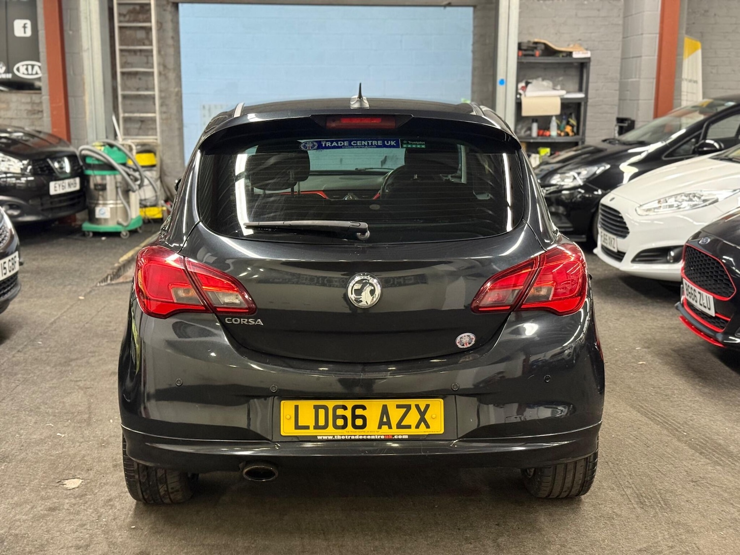 Used Vauxhall Corsa 2016 for sale - 76389020: Photo 5