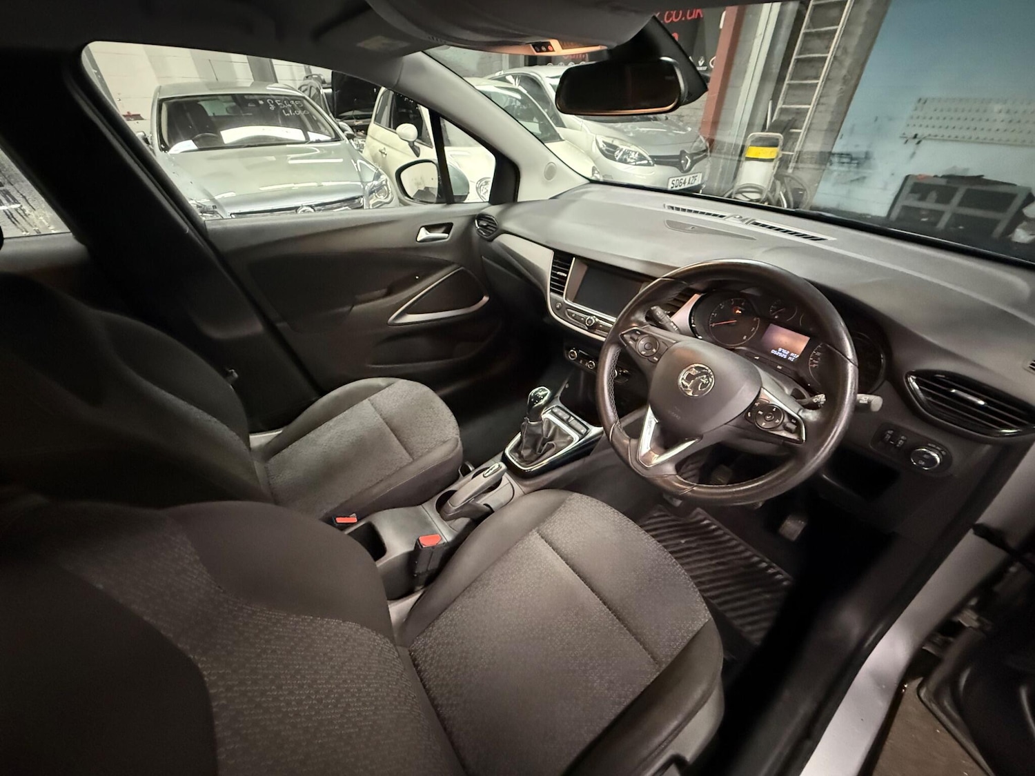 Used Vauxhall Crossland X 2018 for sale - 77574557: Photo 8