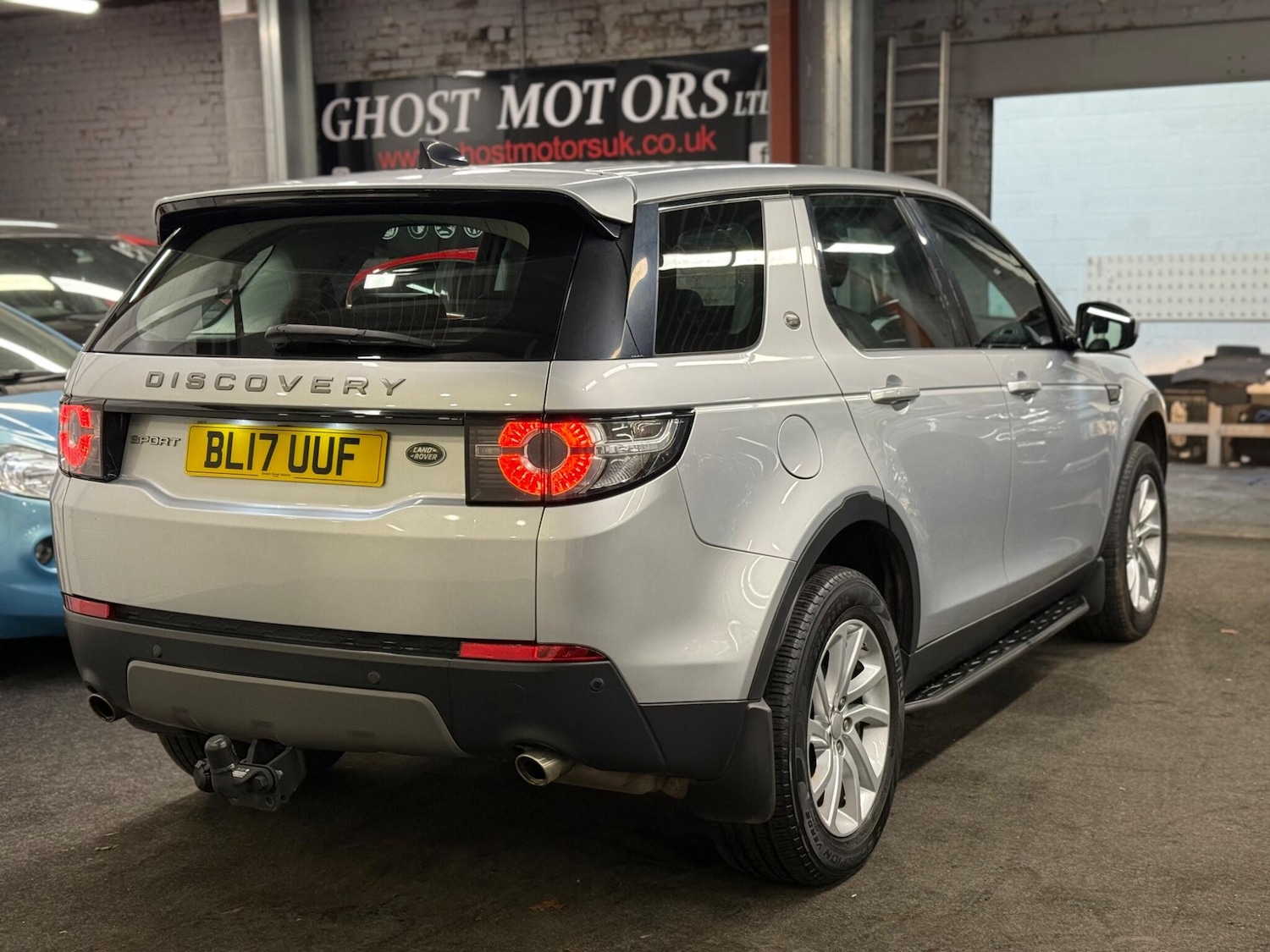 Used Land Rover Discovery Sport 2017 for sale - 76942508: Photo 3