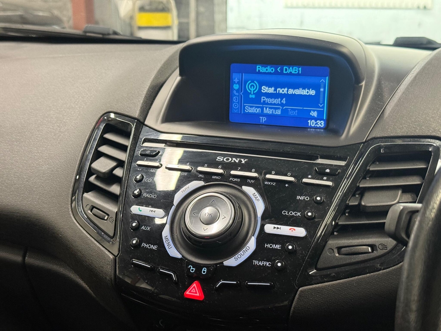 Used Ford Fiesta 2017 for sale - 77977903: Photo 11