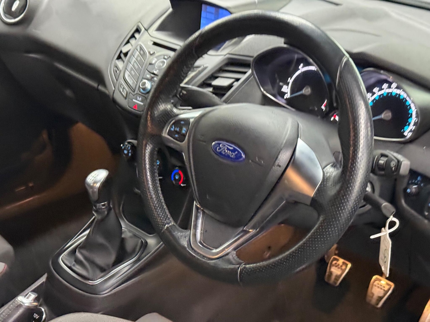 Used Ford Fiesta 2017 for sale - 76936095: Photo 10