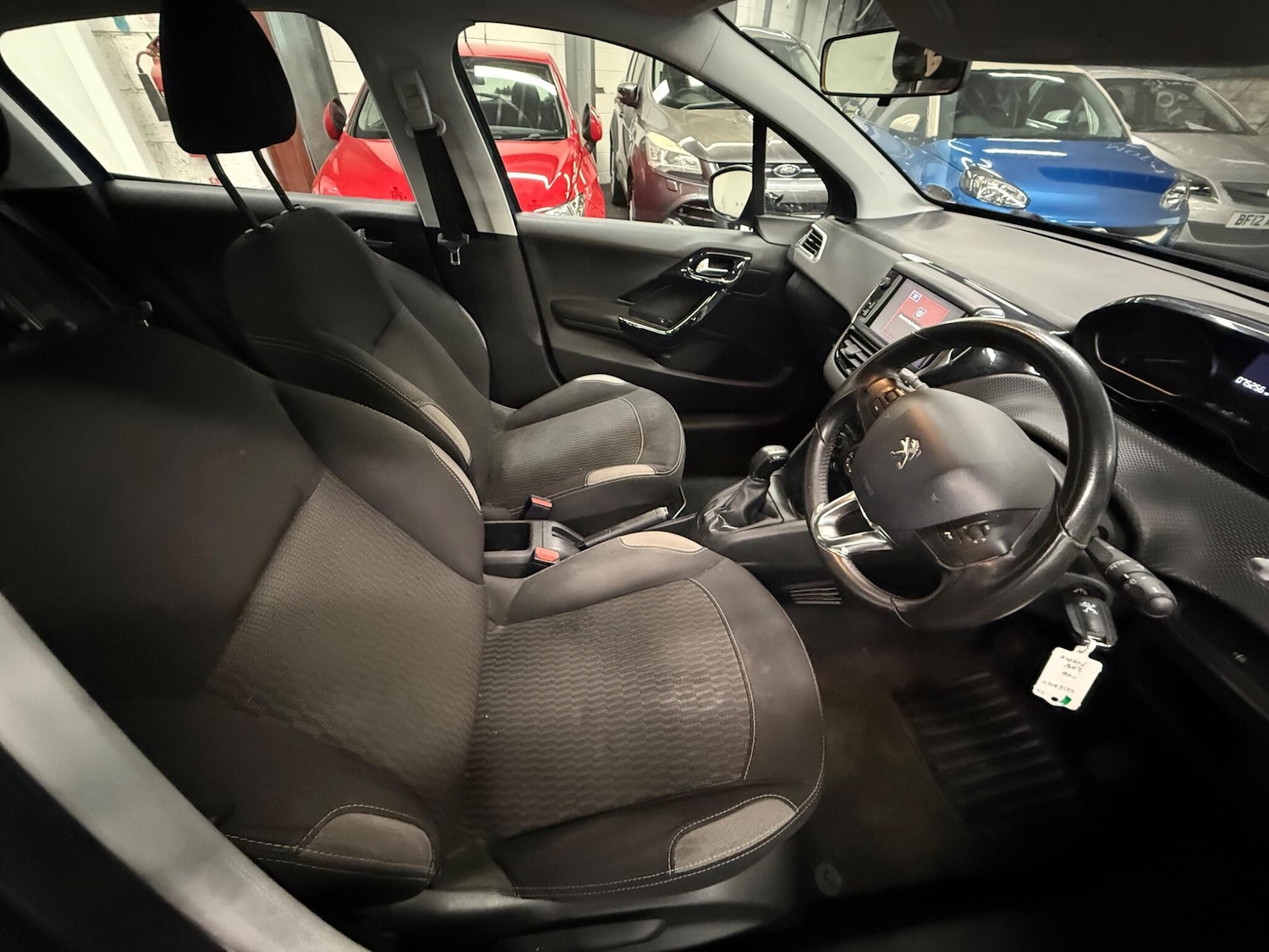 Used Peugeot 208 2016 for sale - 78184708: Photo 9