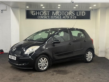 Toyota - Yaris