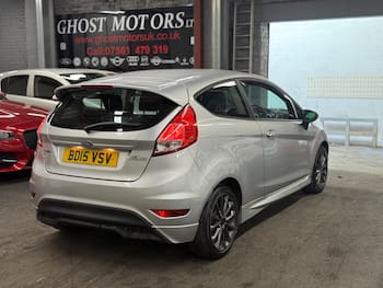 Used Ford Fiesta 2015 for sale - 79698376: Photo