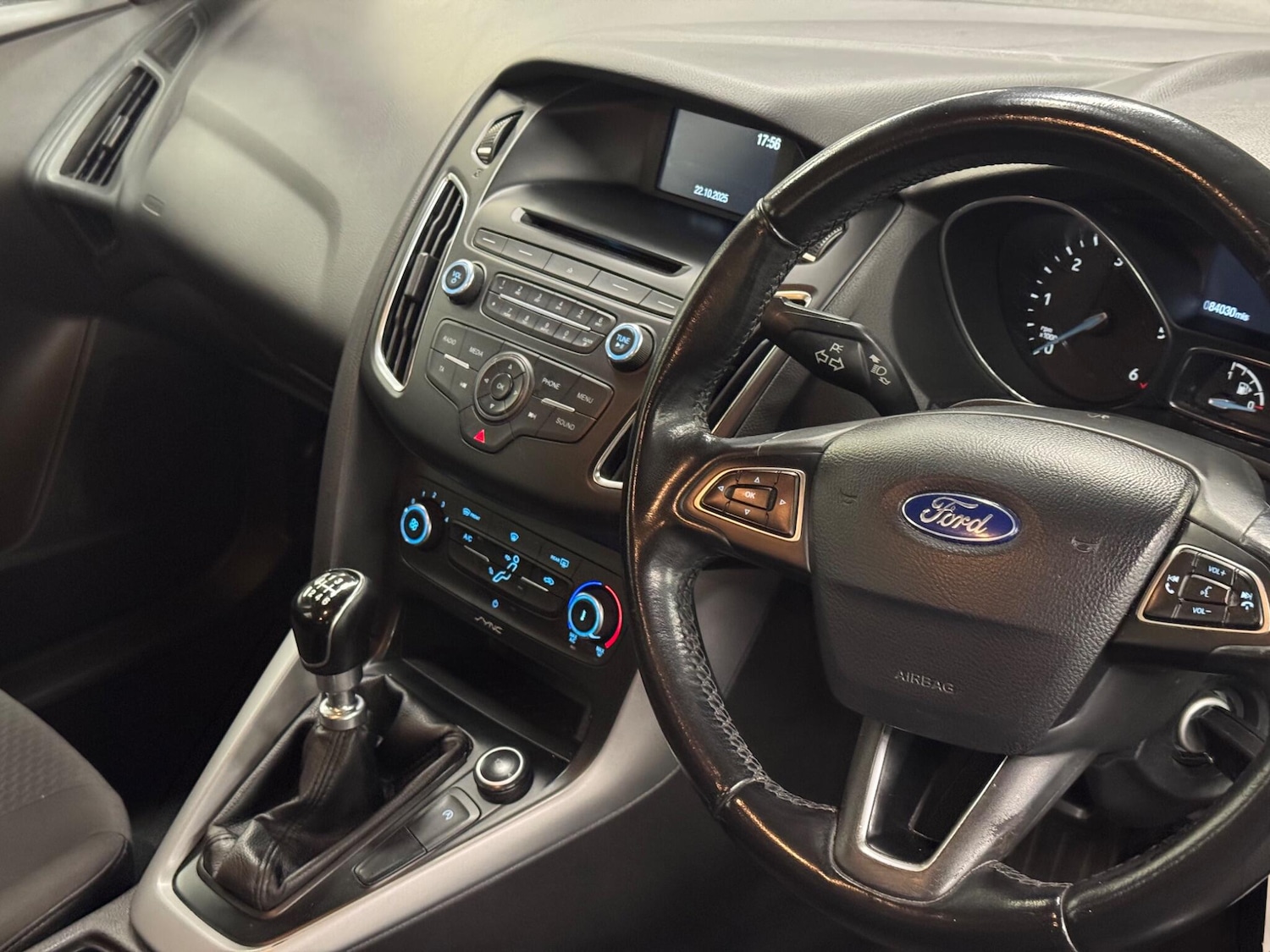 Used Ford Focus 2015 for sale - 76715514: Photo 9