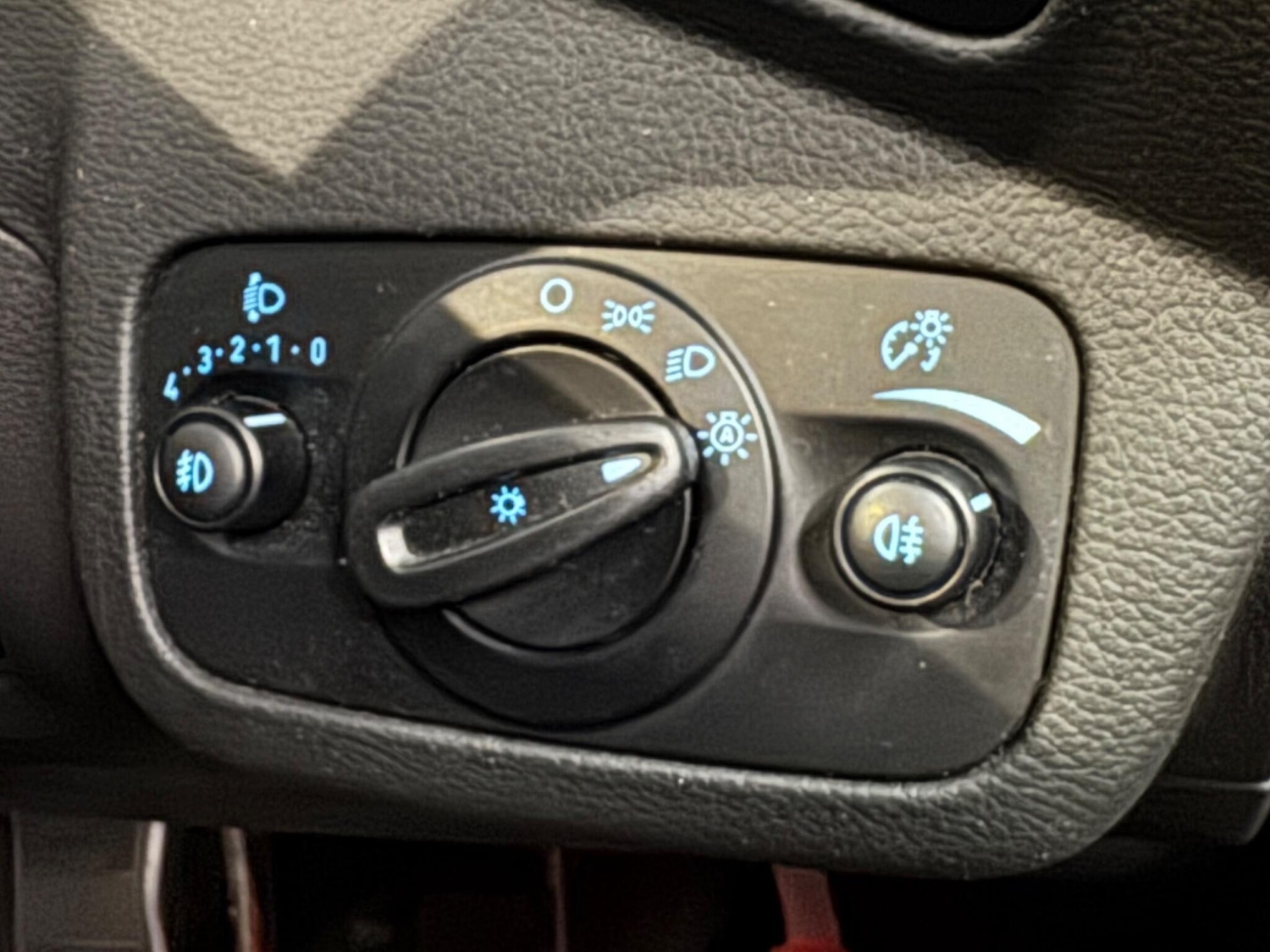 Used Ford Grand C-Max 2017 for sale - 76714772: Photo 20