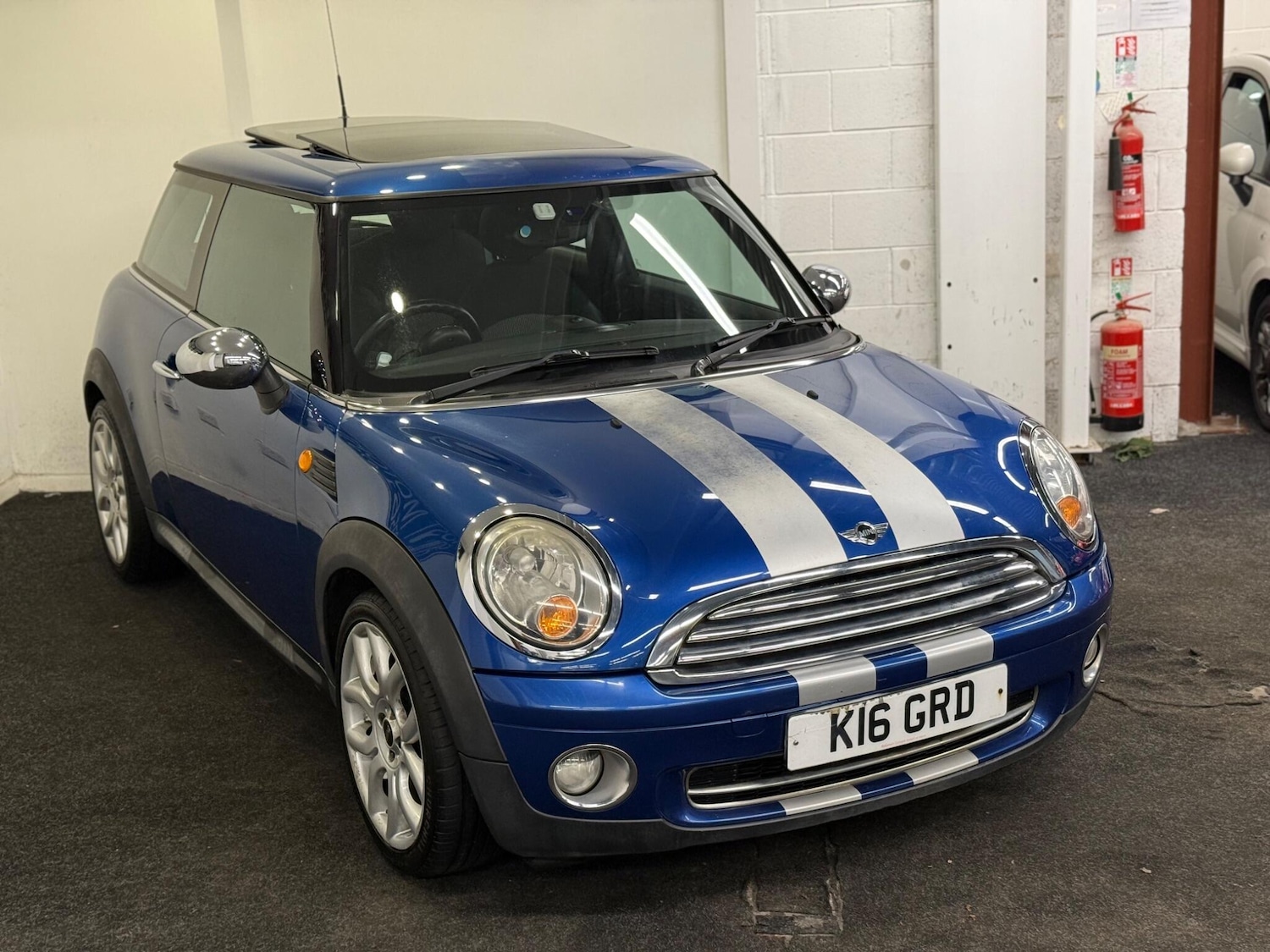 Used MINI Hatch 2009 for sale - 77320453: Photo 3