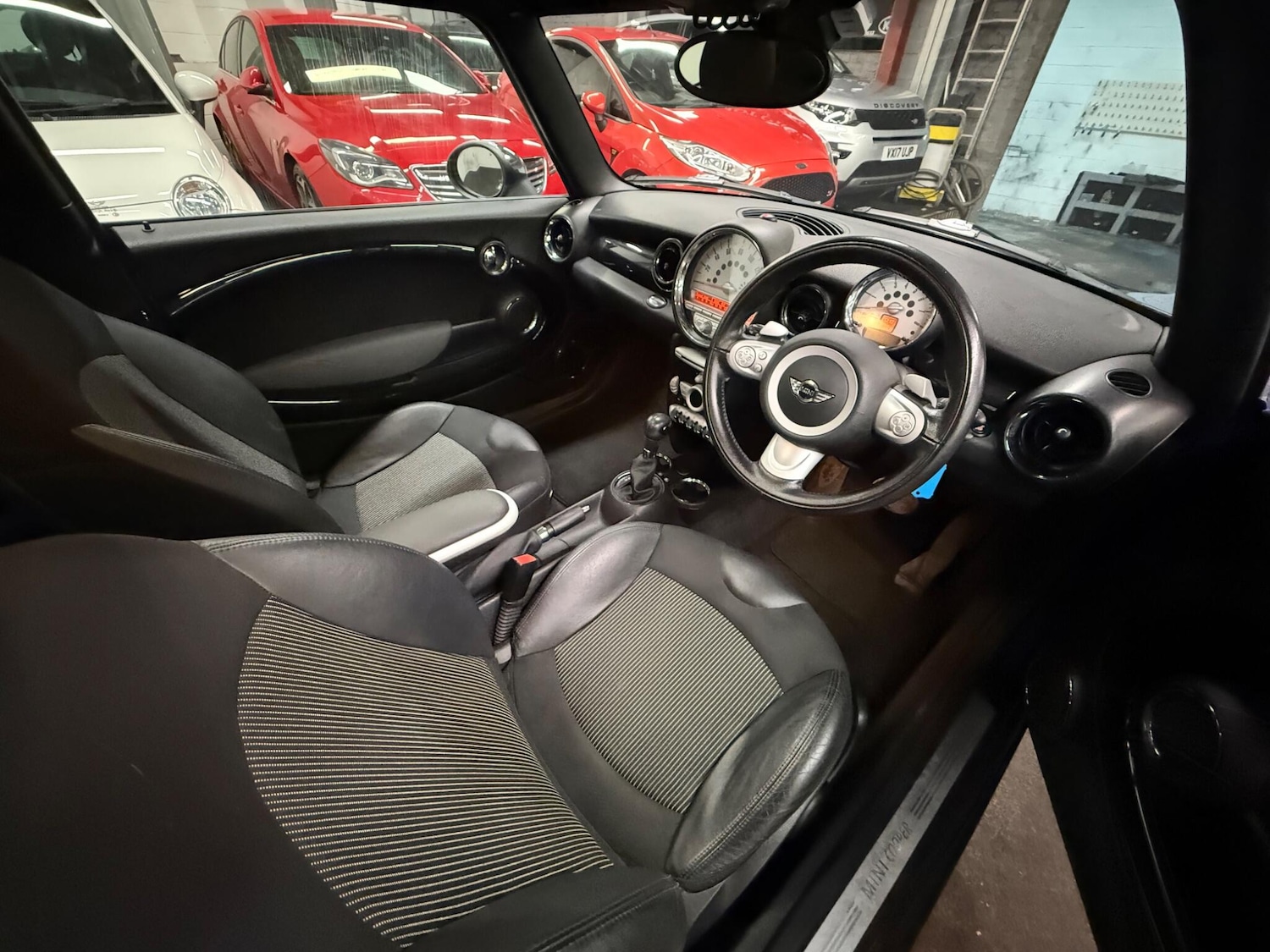 Used MINI Hatch 2009 for sale - 77320453: Photo 8