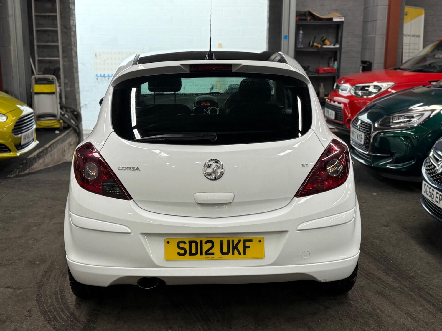 Used Vauxhall Corsa 2012 for sale - 78072201: Photo 5