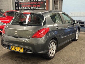 Used Peugeot 308 2013 for sale - 77683809: Photo