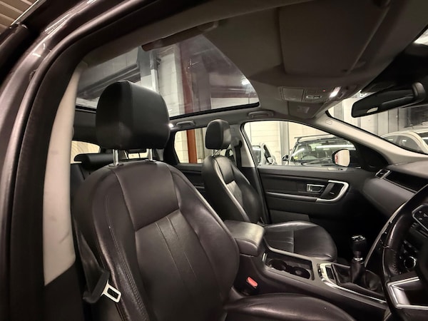 Used Land Rover Discovery Sport 2018 for sale - 76122096: Photo 11