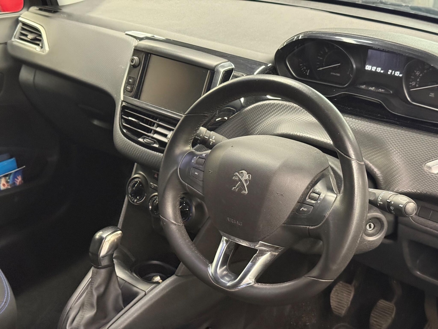 Used Peugeot 208 2019 for sale - 78204000: Photo 10