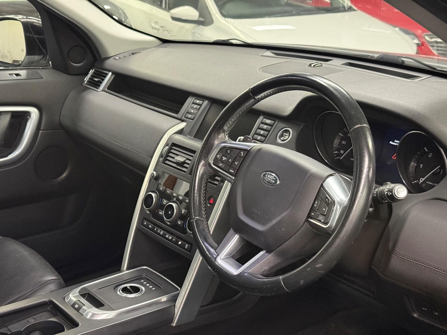 Used Land Rover Discovery Sport 2016 for sale - 76926994: Photo 11