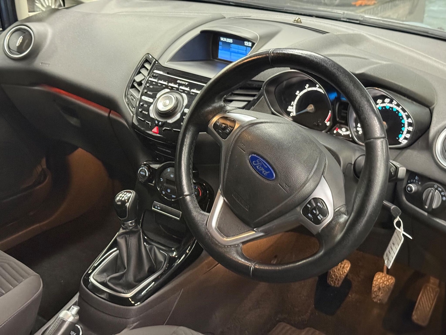 Used Ford Fiesta 2013 for sale - 76585328: Photo 10