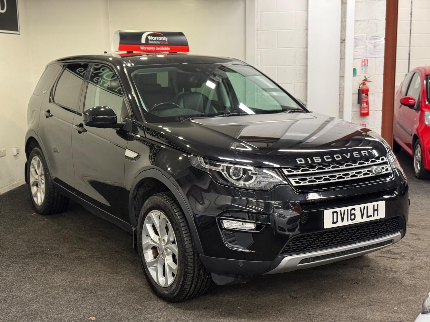 Used Land Rover Discovery Sport 2016 for sale - 77598947: Photo 3