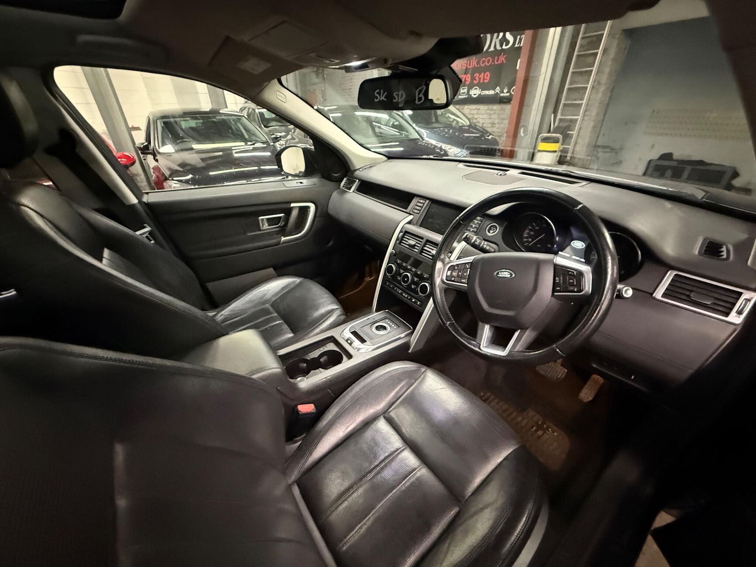 Used Land Rover Discovery Sport 2016 for sale - 77598947: Photo 8