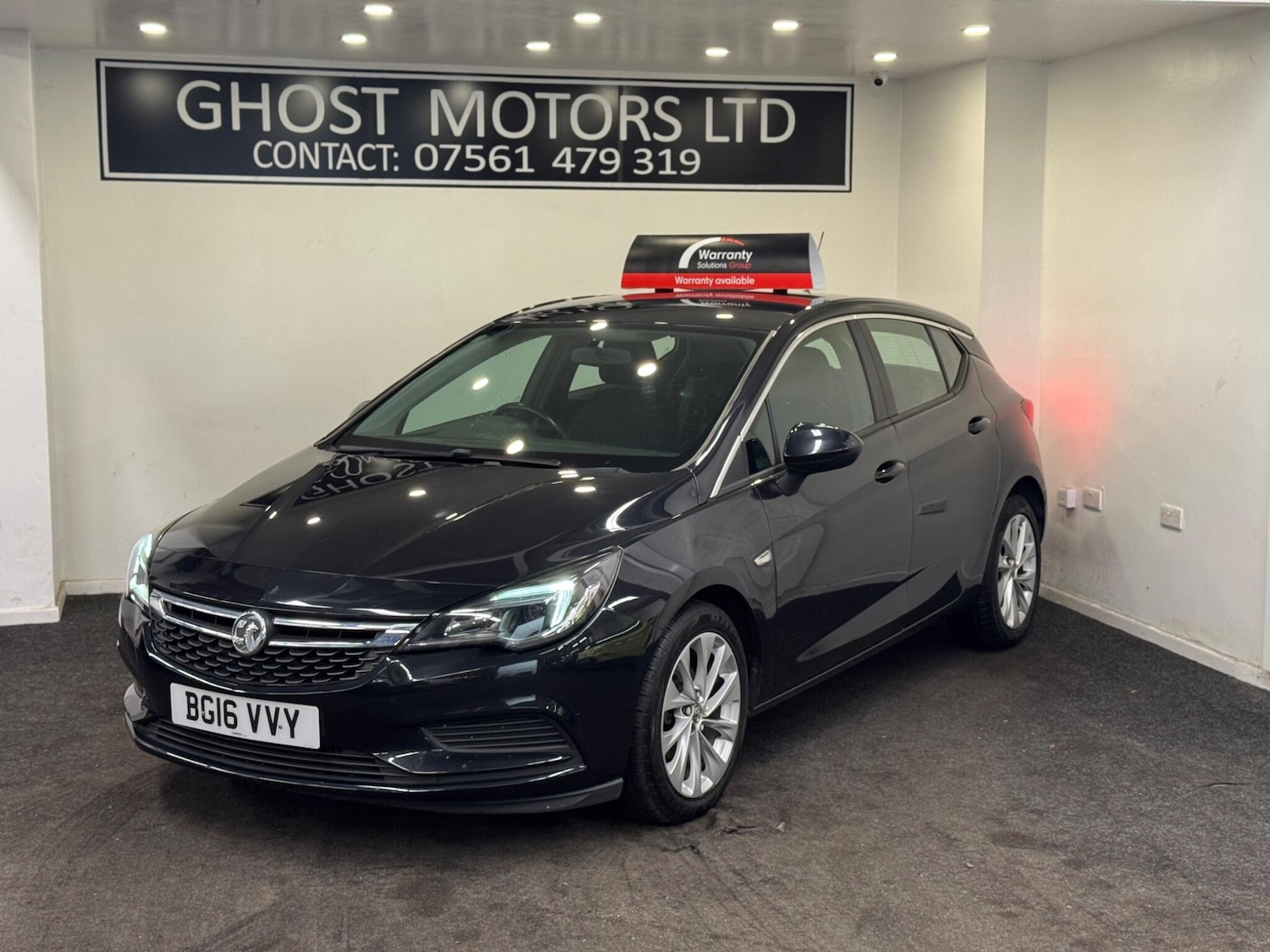 Used Vauxhall Astra 2016 for sale - 76360308: Photo 2