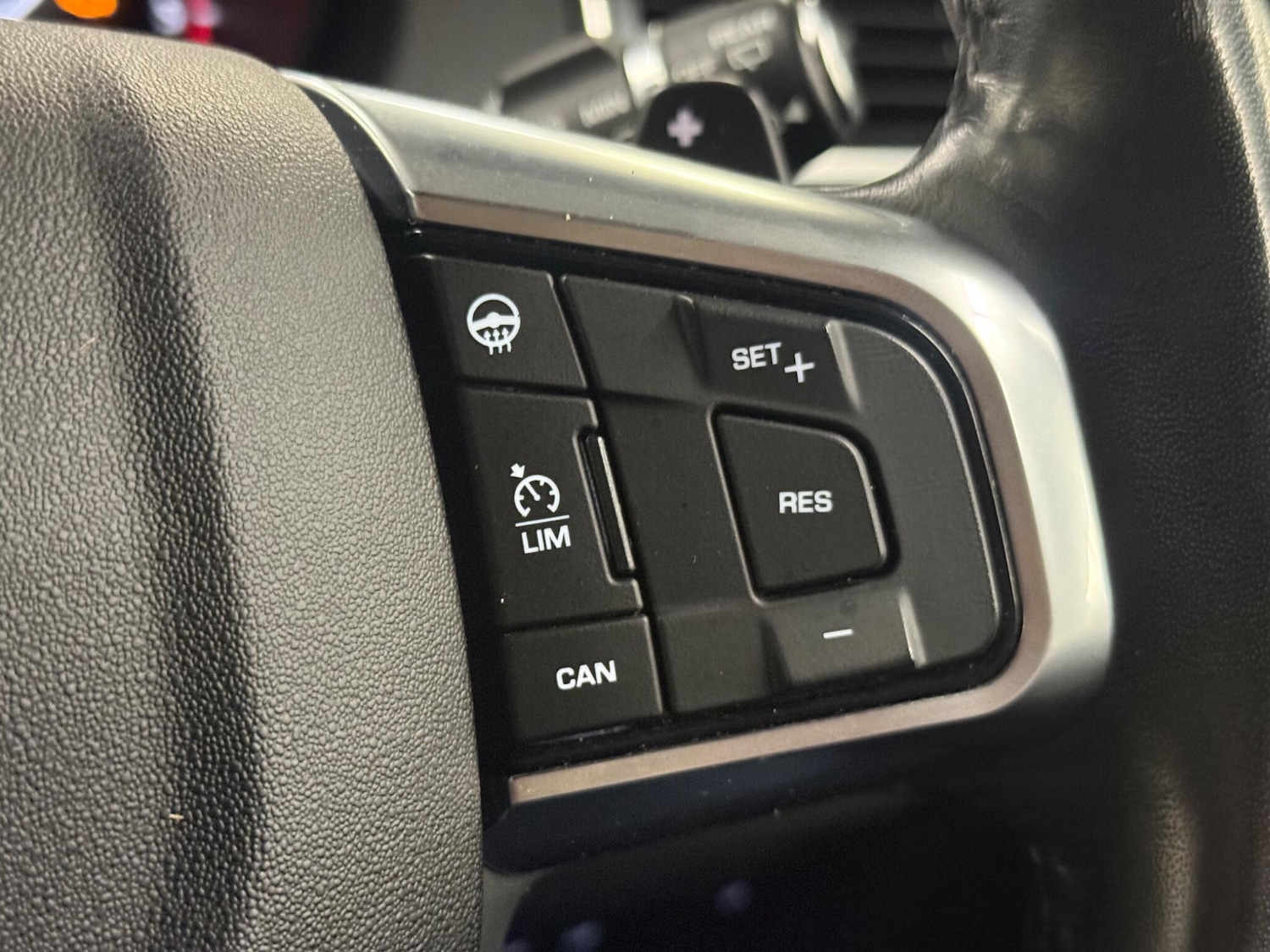 Used Land Rover Discovery Sport 2018 for sale - 76408590: Photo 14