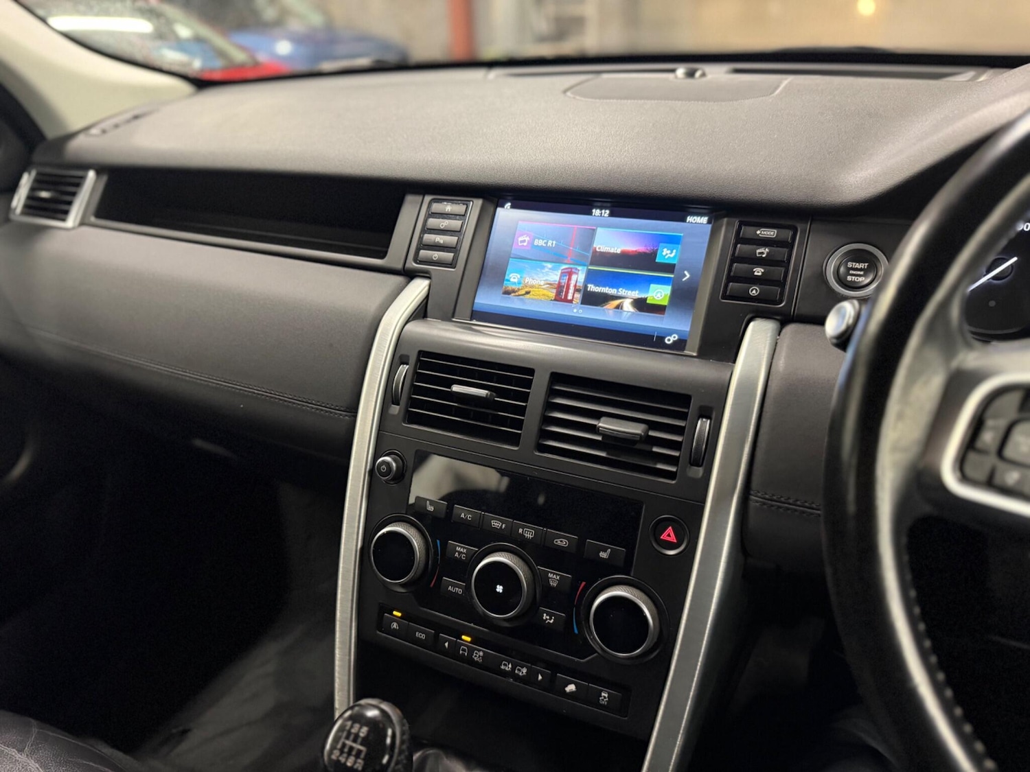 Used Land Rover Discovery Sport 2016 for sale - 76484744: Photo 11