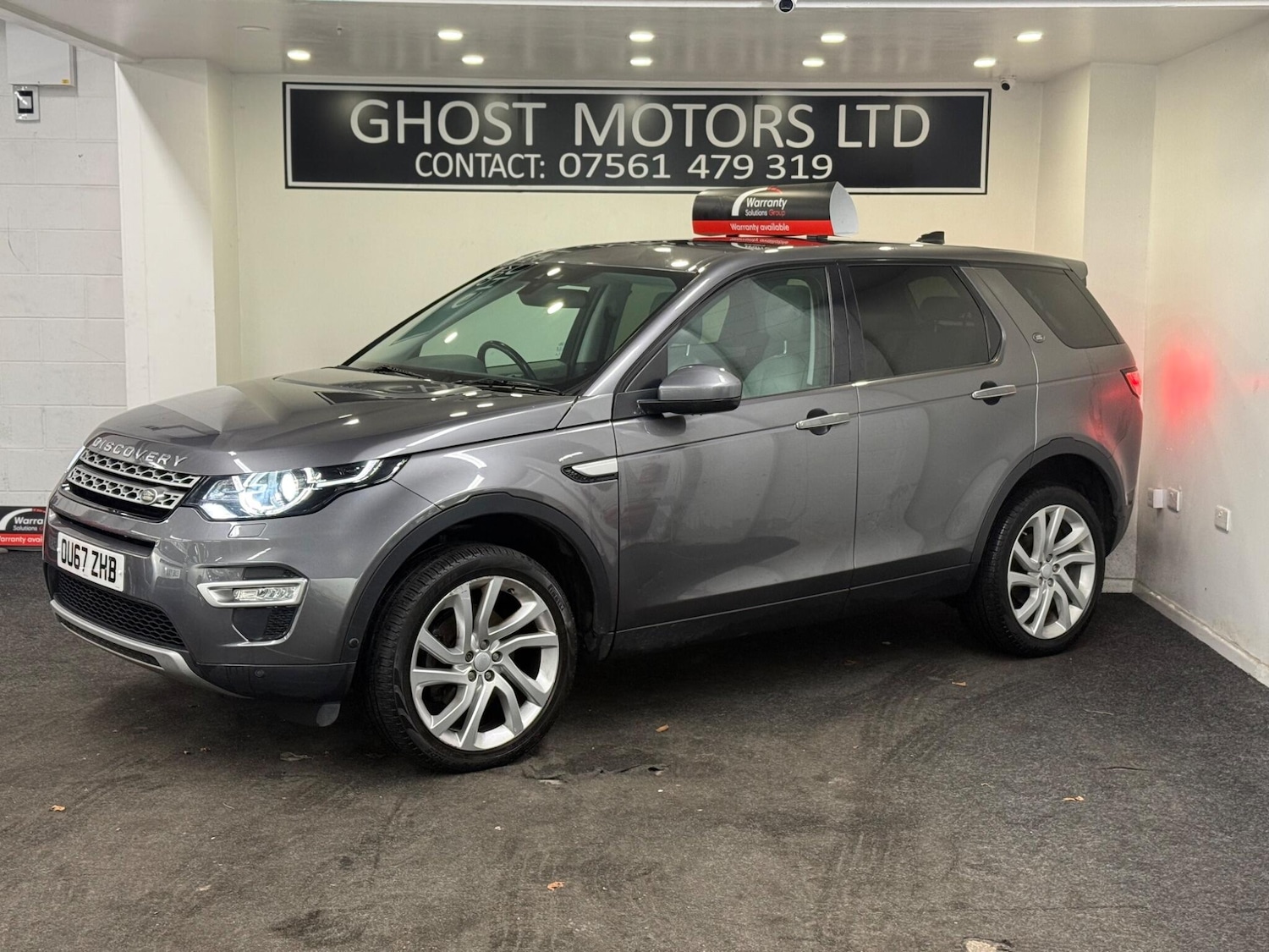 Used Land Rover Discovery Sport 2017 for sale - 76832678: Photo 1