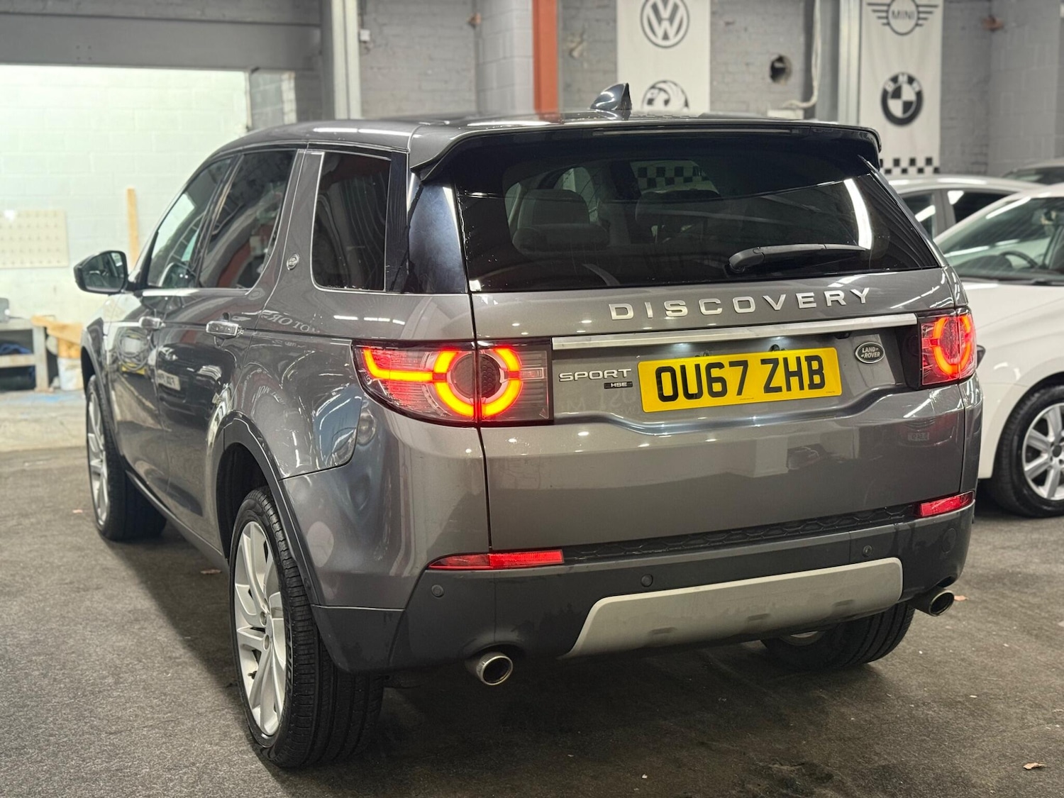 Used Land Rover Discovery Sport 2017 for sale - 76832678: Photo 6