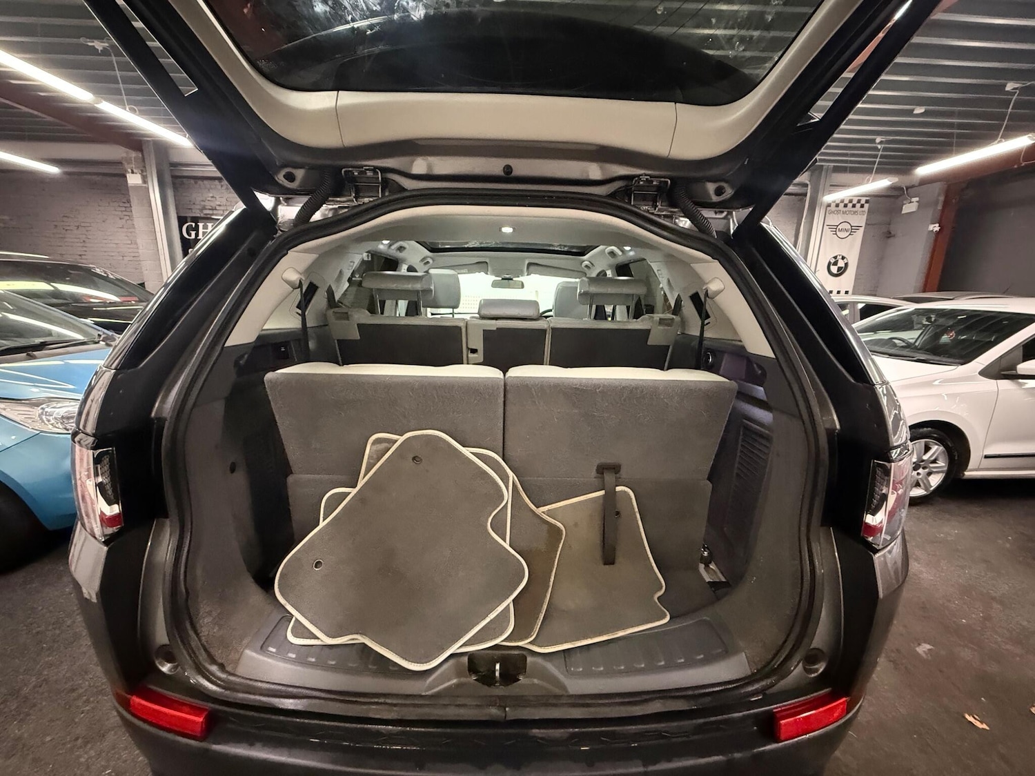 Used Land Rover Discovery Sport 2017 for sale - 76832678: Photo 7