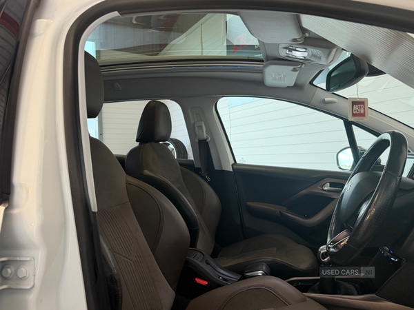 Used Peugeot 2008 2014 for sale - 77672368: Photo 11