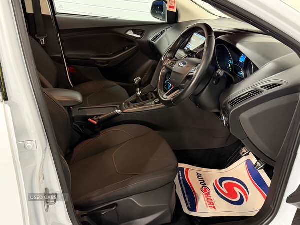Used Ford Focus 2016 for sale - 77456990: Photo 8