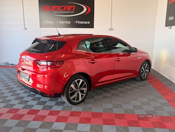 Used Renault Megane 2018 for sale - 79237696: Photo