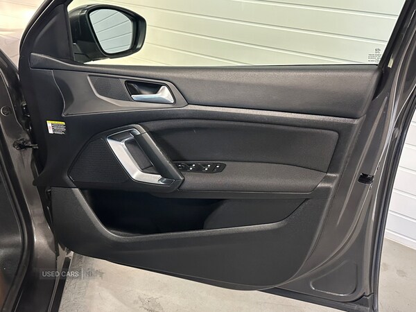 Used Peugeot 308 2018 for sale - 76350270: Photo 8