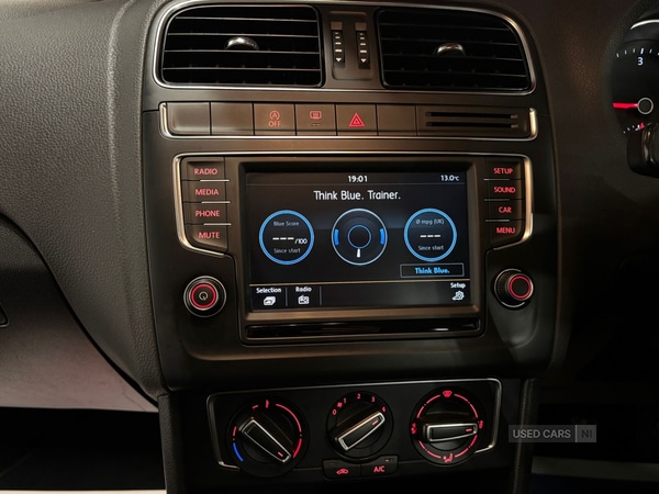 Used Volkswagen Polo 2015 for sale - 76474145: Photo 11