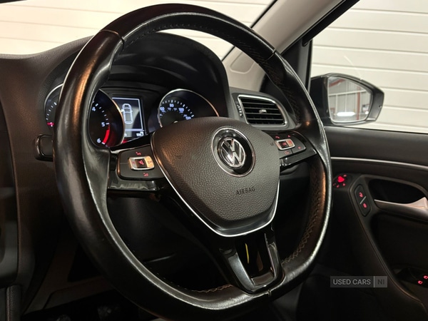 Used Volkswagen Polo 2015 for sale - 76474145: Photo 14