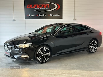 Vauxhall - Insignia