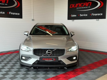 Used Volvo V60 2019 for sale - 78823558: Photo