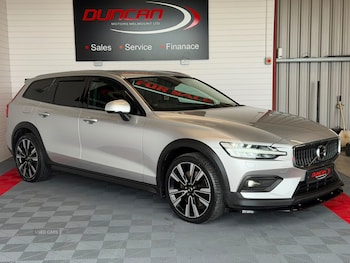 Used Volvo V60 2019 for sale - 78823558: Photo