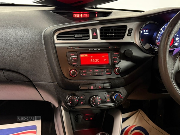Used Kia Ceed 2014 for sale - 77176113: Photo 14