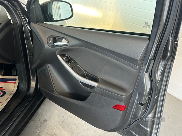 Used Ford Focus 2015 for sale - 76318553: Photo 8