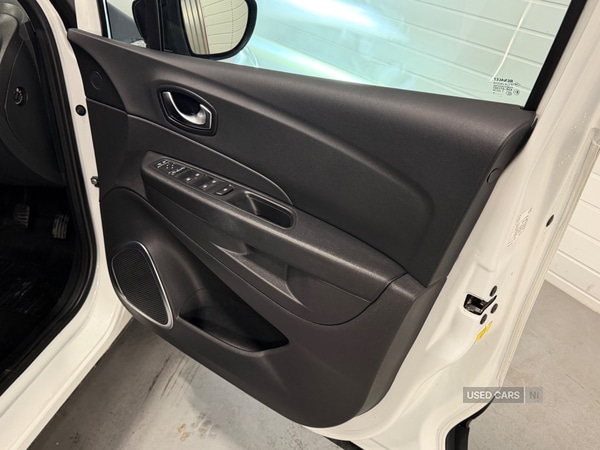 Used Renault Captur 2018 for sale - 77825408: Photo 8